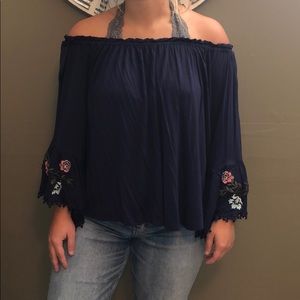 Off shoulder shirt